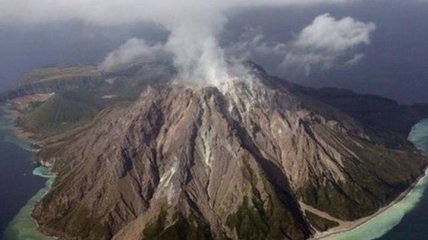 В Японии произошло извержение вулкана Сацума-Иодзима