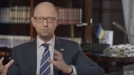 Яценюк ответил на вопросы украинцев (Видео)
