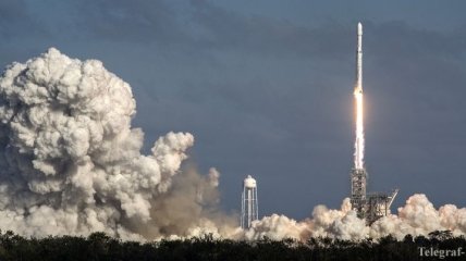 Компания SpaceX отложила запуск ракеты с интернет-спутниками