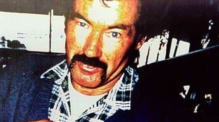 Один из самых известных серийных убийц в истории Австралии скончался 