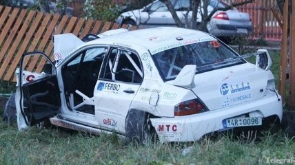 На ралли в Чехии машина въехала в толпу, погибли 4 ребенка 