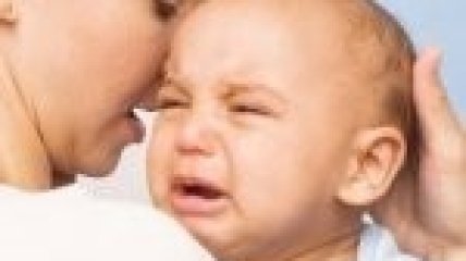 Продолжительный плач вредит малышу