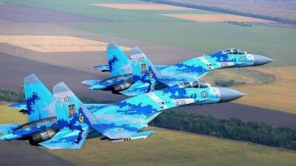 Порошенко: На 2016 год намечена реорганизация Воздушных сил ВСУ 