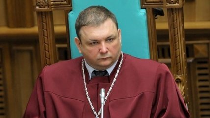 Шевчук рассказал о "фракциях" внутри Конституционного суда