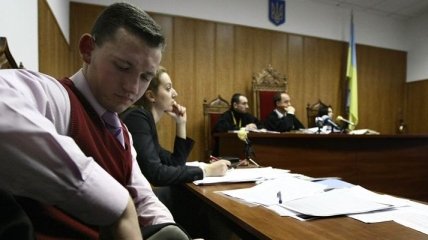 Суд признал факт фальсификации документов одной из партий в Киеве