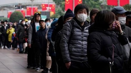 У Китаї закрили вже 13 міст