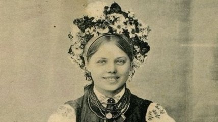 Снимки украинских красавиц прошлого века (Фото)