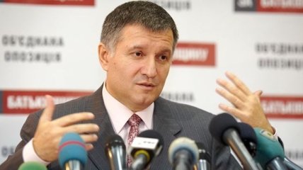 Аваков рассказал о "случайном" обыске в его приемной