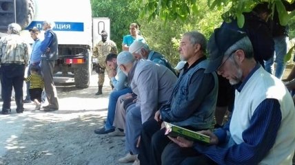 "Суд" в Крыму оставил под арестом активиста Мемедеминова