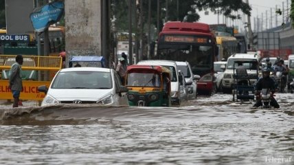 Разгул стихии в Индии: жертвами проливных дождей стали уже свыше 100 человек