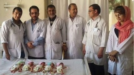Счастье привалило: в Афганистане женщина родила пятерых близнецов