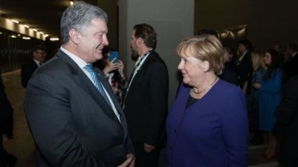 Накануне Нормандского саммита Порошенко встретился с Меркель 