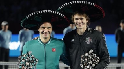 Федерер и Зверев провели выставочный матч в Мексике (Фото, Видео)