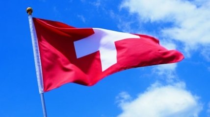 Швейцарцы проголосовали против введения безусловного базового дохода