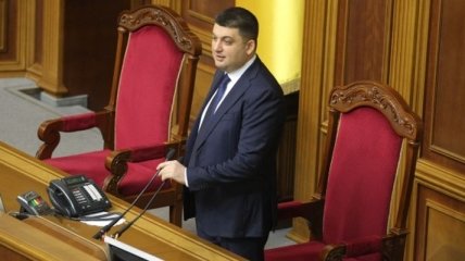 Гройсман и Букиккио обсудили избирательное законодательство Украины