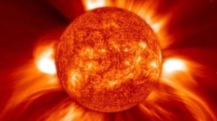 Ученые: Сильный солнечный ветер спровоцировал магнитную бурю на Земле