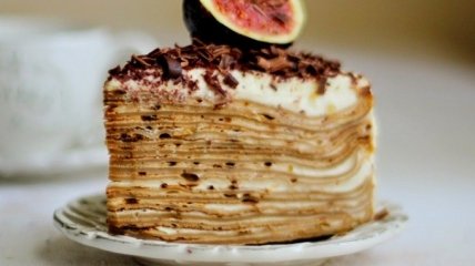 Рецепты на Масленицу 2020: блинный торт «А-ля тирамису» с фото