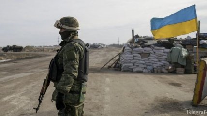 В ООС ранили украинского военнослужащего 