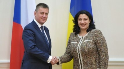 Глава МИД Чехии: Украина является неотъемлемой частью большой европейской семьи