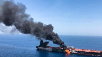 В Красном море взорвался иранский нефтяной танкер 