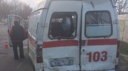 В Одессе маршрутка врезалась в "скорую", пострадали два человека