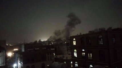 Столица Йемена опять попала под авиаудары коалиции 
