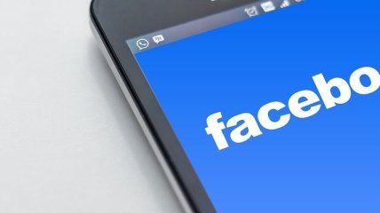 Facebook будет "воспитывать" пользователей, которые лайкают фейки о коронавирусе