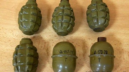 Военный вывез боеприпасы из зоны АТО в Луцк