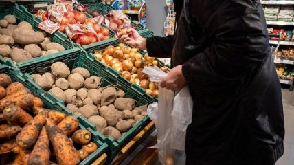 В Украине цены на овощи не падают