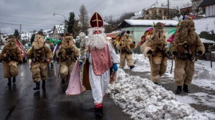 Костюмированный Рождественский парад в Чехии (Фото)