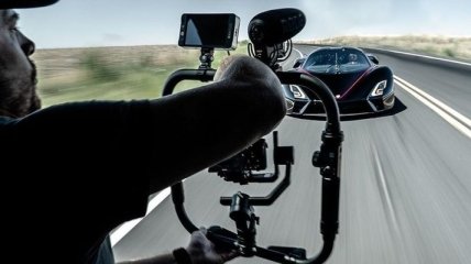 SSC Tuatara установил рекорд скорости для серийных автомобилей: впечатляющее видео 