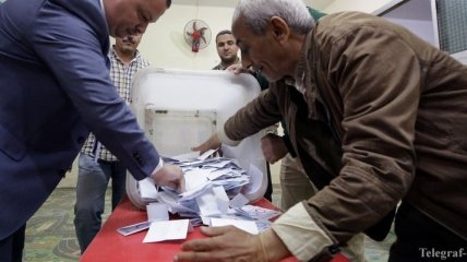 Египтяне на референдуме поддержали изменения в Конституцию