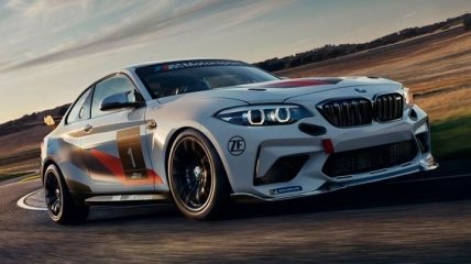 M2 CS Raceing: новый гоночный автомобиль компании BMW