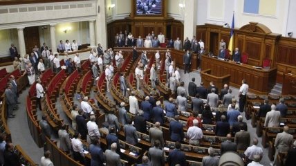 Литвин: Надеюсь, новый парламент будет более ответственным