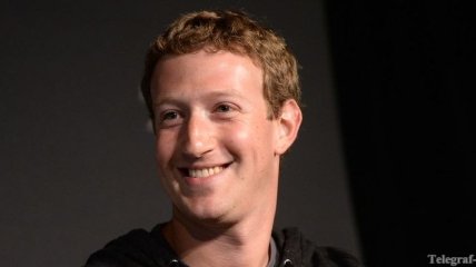 Выручка "Фейсбук" в 2013 году составила $7,87 млрд