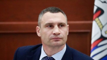 Инцидент на Дегтяревском путепроводе: Кличко поручил провести осмотр столичных мостов