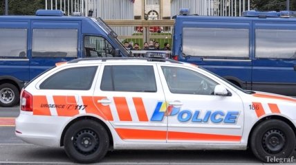 В Швейцарии оштрафовали полицейского: Превысил скорость, преследуя грабителей