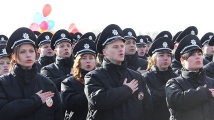 Во Львове приняли присягу еще 123 патрульных полицейских