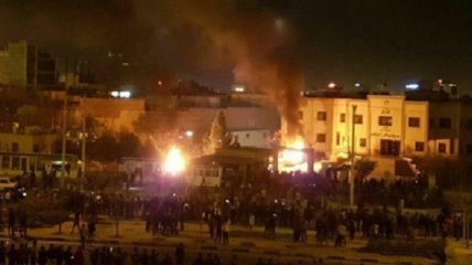 В ходе массовых акций протеста в Иране погибли два человека