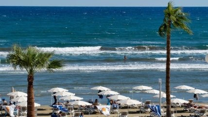Кипр откроет границы для туристов из Украины: названа дата и условия