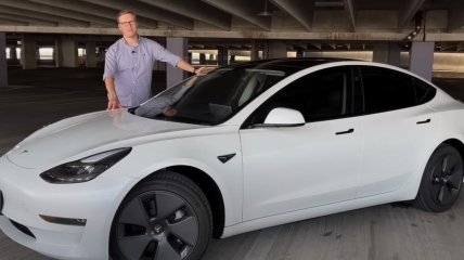 Андрій Скляренко розповідає про недоліки Tesla Model 3