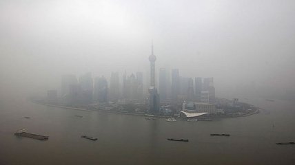 Китай будет бороться со смогом с помощью более жестких норм, чем ранее  