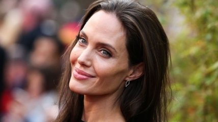 Анджелина Джоли опровергла обвинения в жестоком обращении с детьми на кастинге