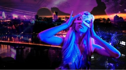 "Братан, силикона здесь нет": как во время войны работают стрип-клубы Киева и кто туда ходит. Репортаж "Телеграфа"