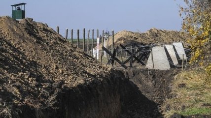 Глава ГУД рассказал о строительстве стены на границе с РФ