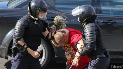 Протесты в Беларуси: за сутки задержали 700 человек, среди них есть и украинцы 