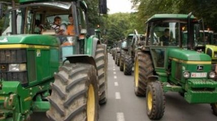 В Брюсселе забастовка фермеров, в городе назревает транспортный коллапс