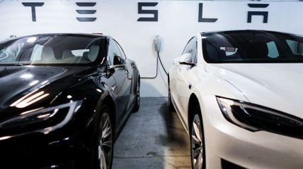 Стоимость компании Tesla достигла 100 миллиардов долларов