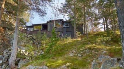 Домик на острове для истинных одиночек продается в Норвегии (Фото)