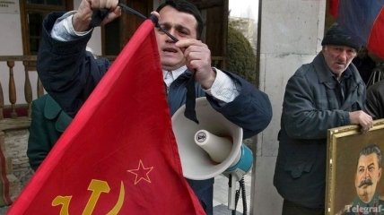 В Молдове официально запретили коммунистическую символику